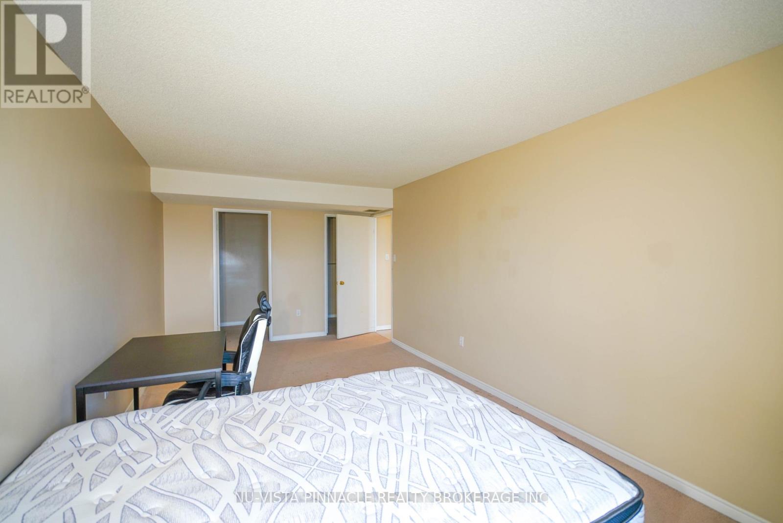 406 - 30 Chapman Court, London North, Ontario  N6G 4Y4 - Photo 7 - X13733738