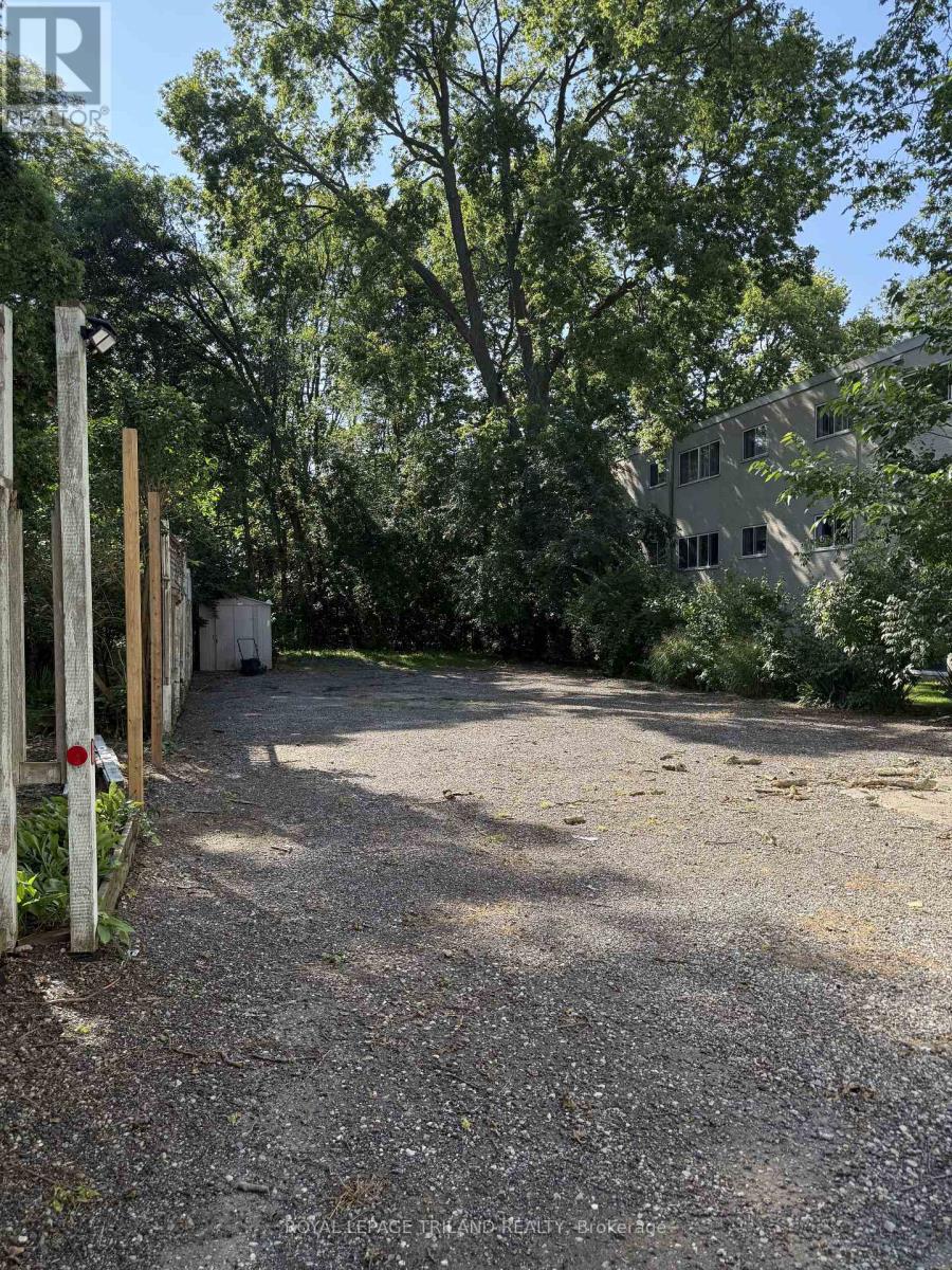 2 - 31 Orchard Street, London South, Ontario N6J 2R4 - Photo 2 - X13733844