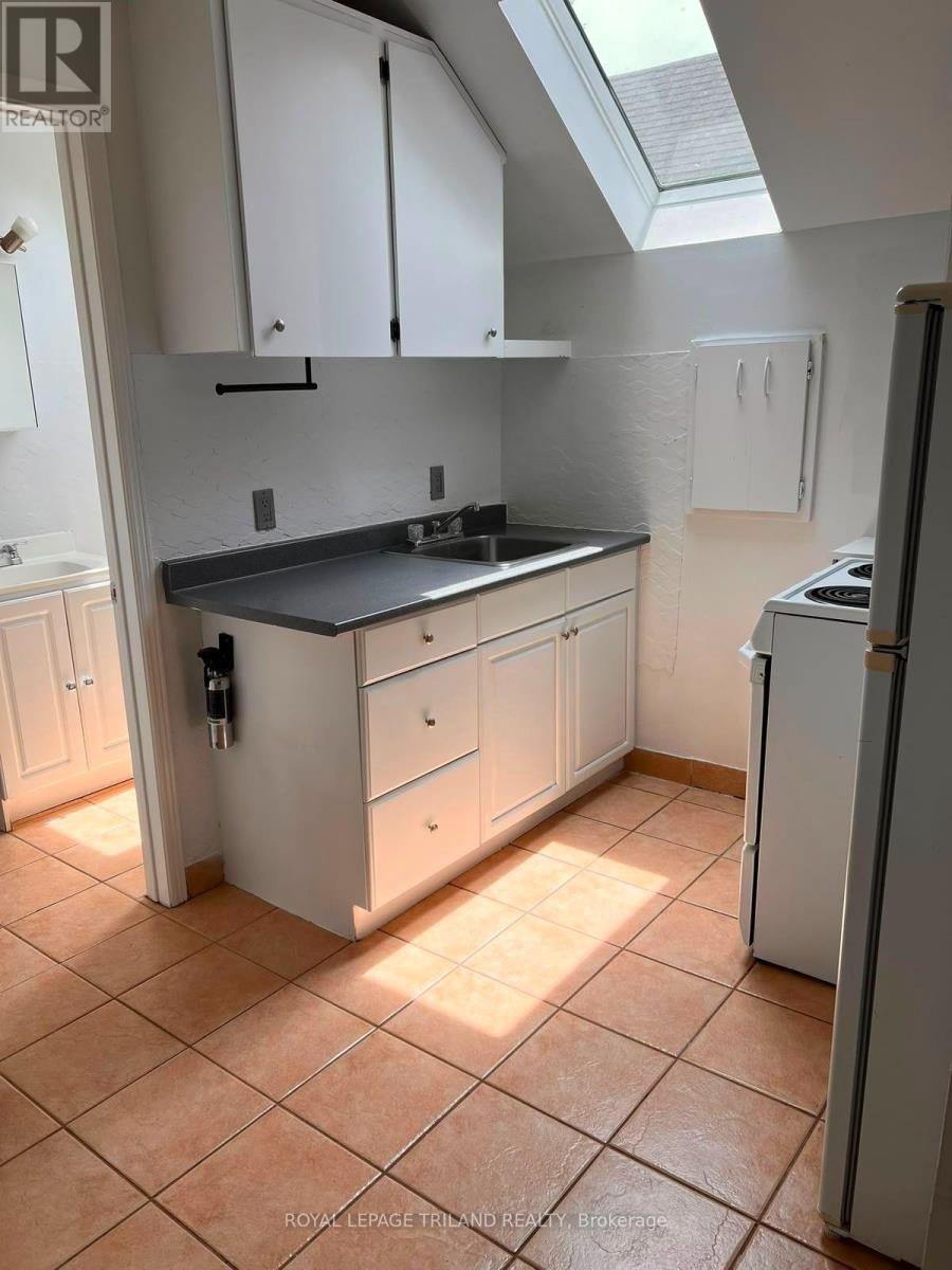 2 - 31 Orchard Street, London South, Ontario N6J 2R4 - Photo 7 - X13733844
