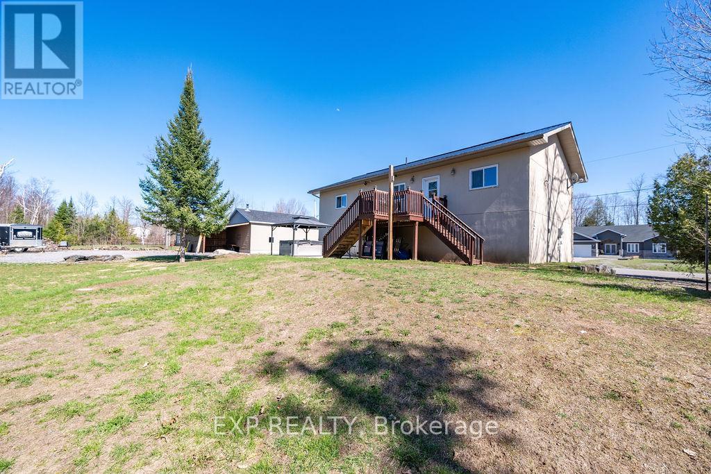 29 Partridge Drive, Greater Madawaska, Ontario K0J 1H0 - Photo 3 - X13733784