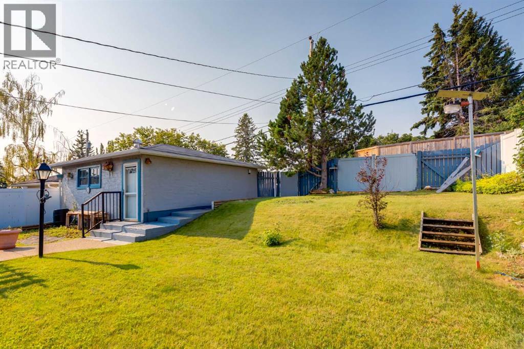 723 Trafford Drive Nw, Calgary, Alberta  T2K 2T5 - Photo 33 - A2338504
