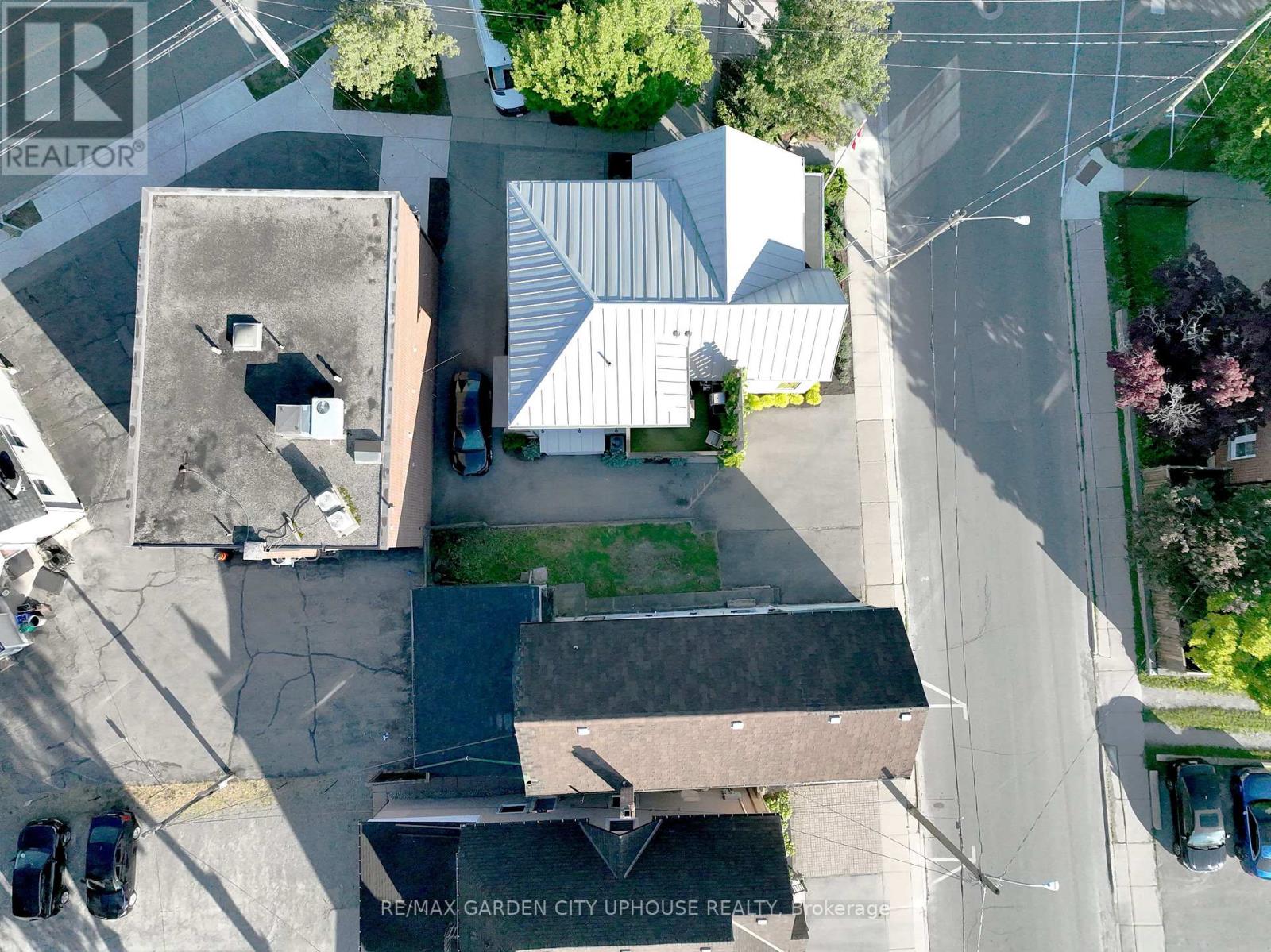 71 Queen Street, St. Catharines, Ontario L2R 5G9 - Photo 15 - X13733740