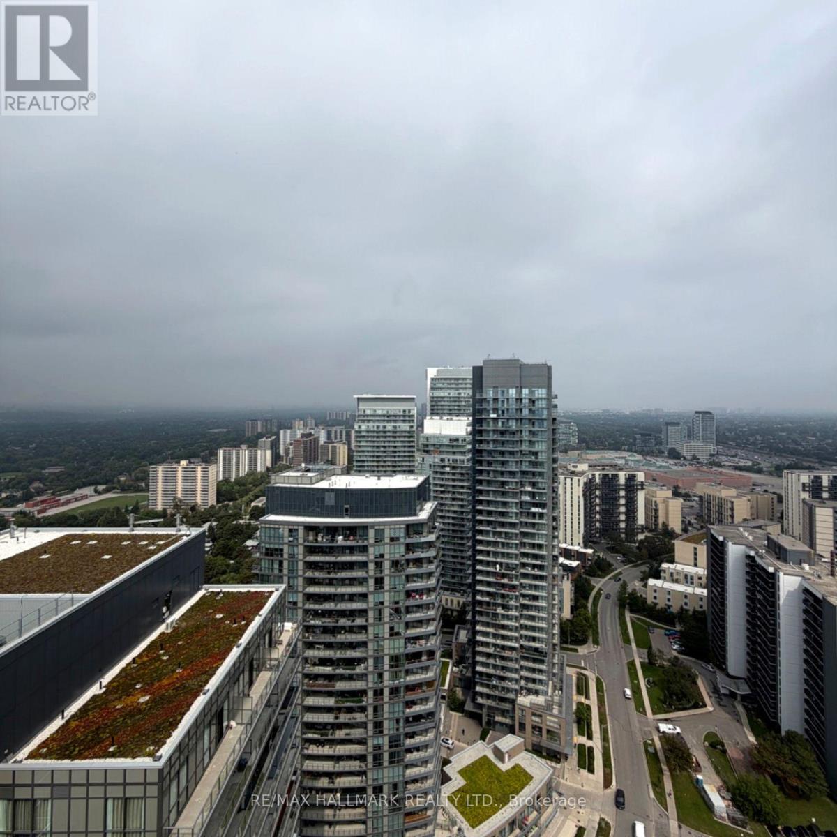 32 Forest Manor Road, Toronto, Ontario  M2J 0H2 - Photo 16 - C13733616