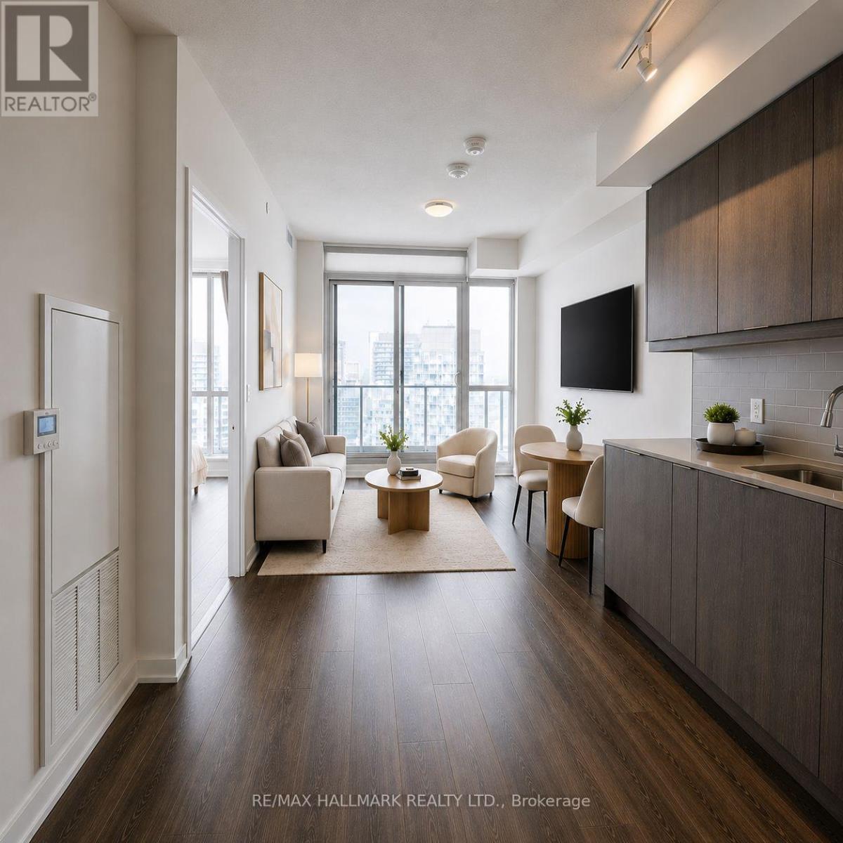 32 Forest Manor Road, Toronto, Ontario  M2J 0H2 - Photo 8 - C13733616