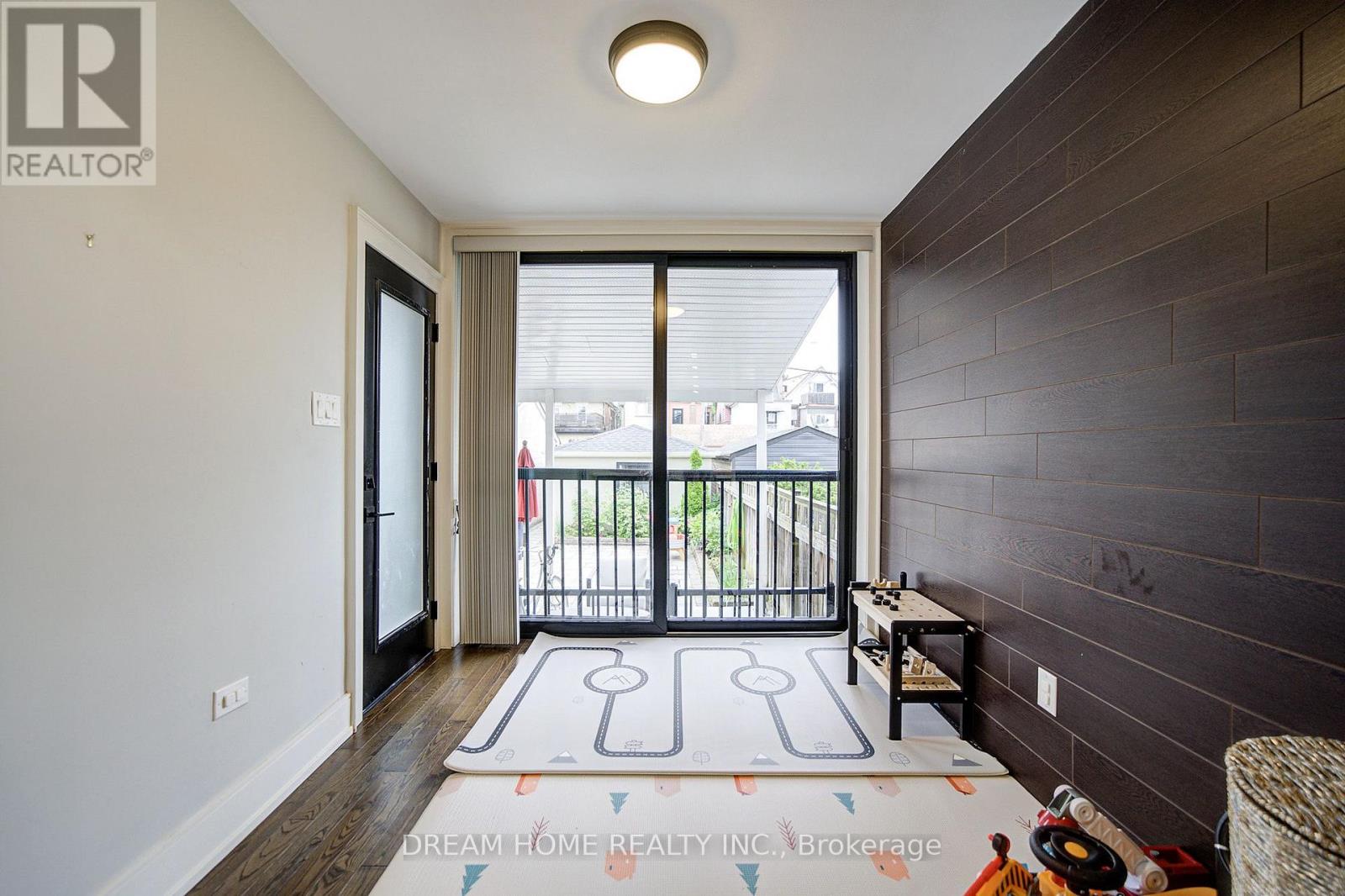 737 Shaw Street, Toronto, Ontario  M6G 3L8 - Photo 20 - C13733634
