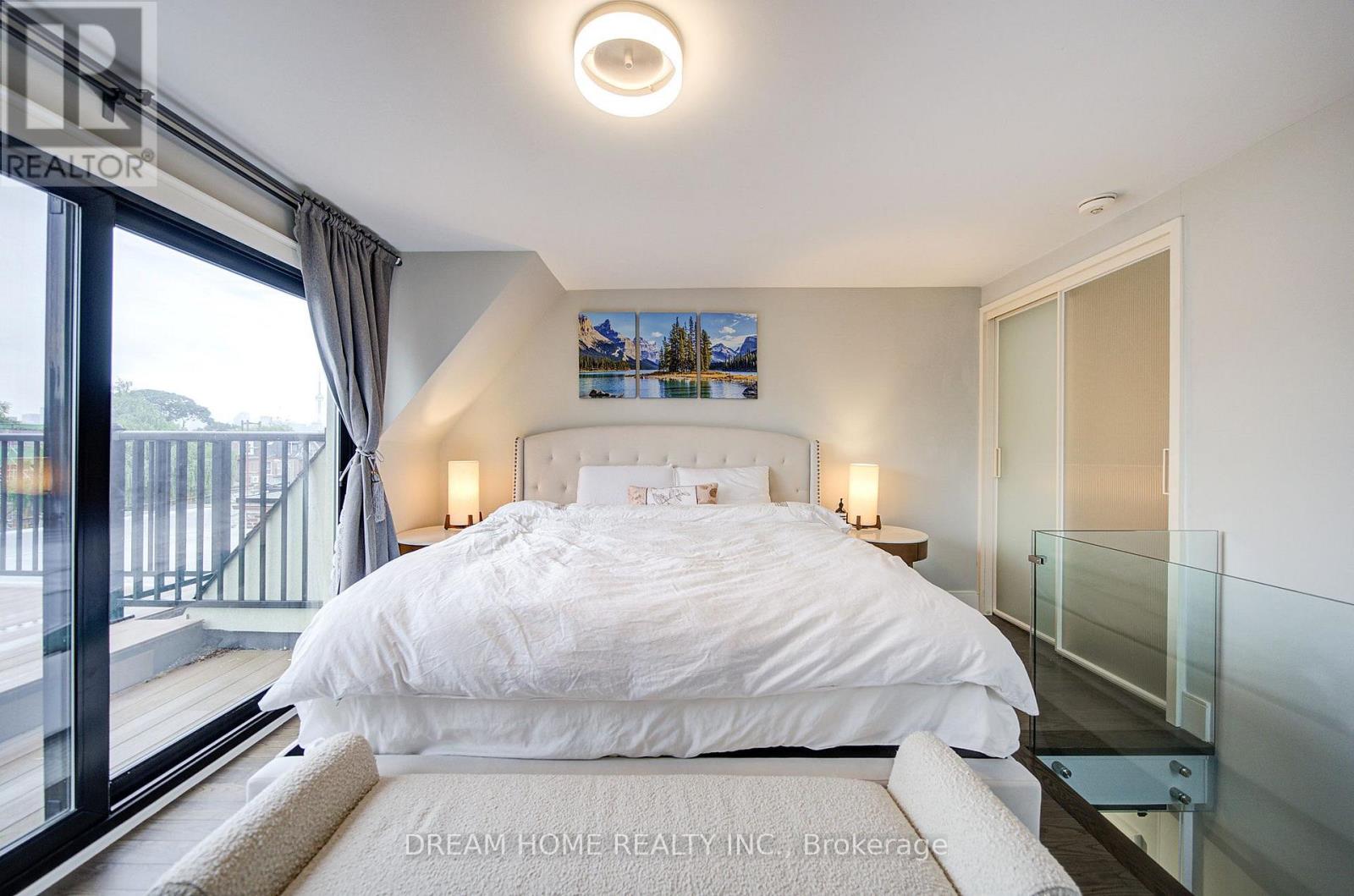 737 Shaw Street, Toronto, Ontario  M6G 3L8 - Photo 22 - C13733634