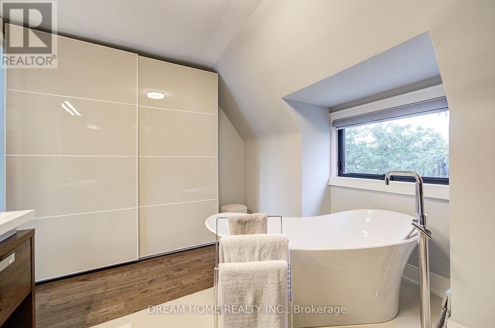 737 Shaw Street, Toronto, Ontario  M6G 3L8 - Photo 26 - C13733634