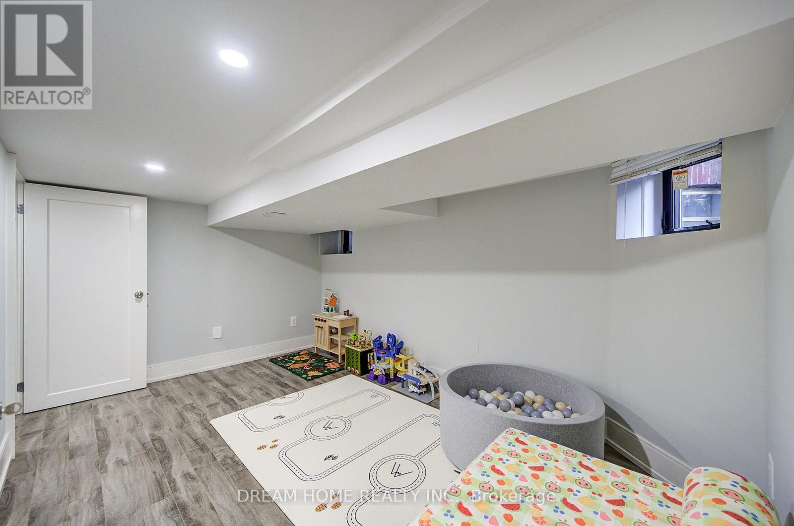 737 Shaw Street, Toronto, Ontario  M6G 3L8 - Photo 37 - C13733634