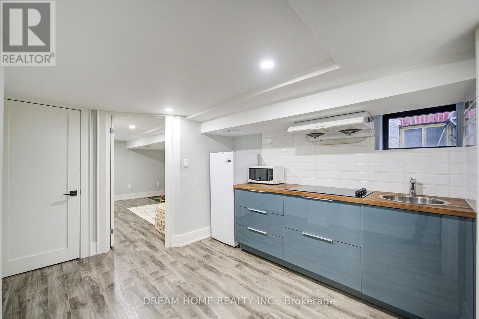 737 Shaw Street, Toronto, Ontario  M6G 3L8 - Photo 39 - C13733634