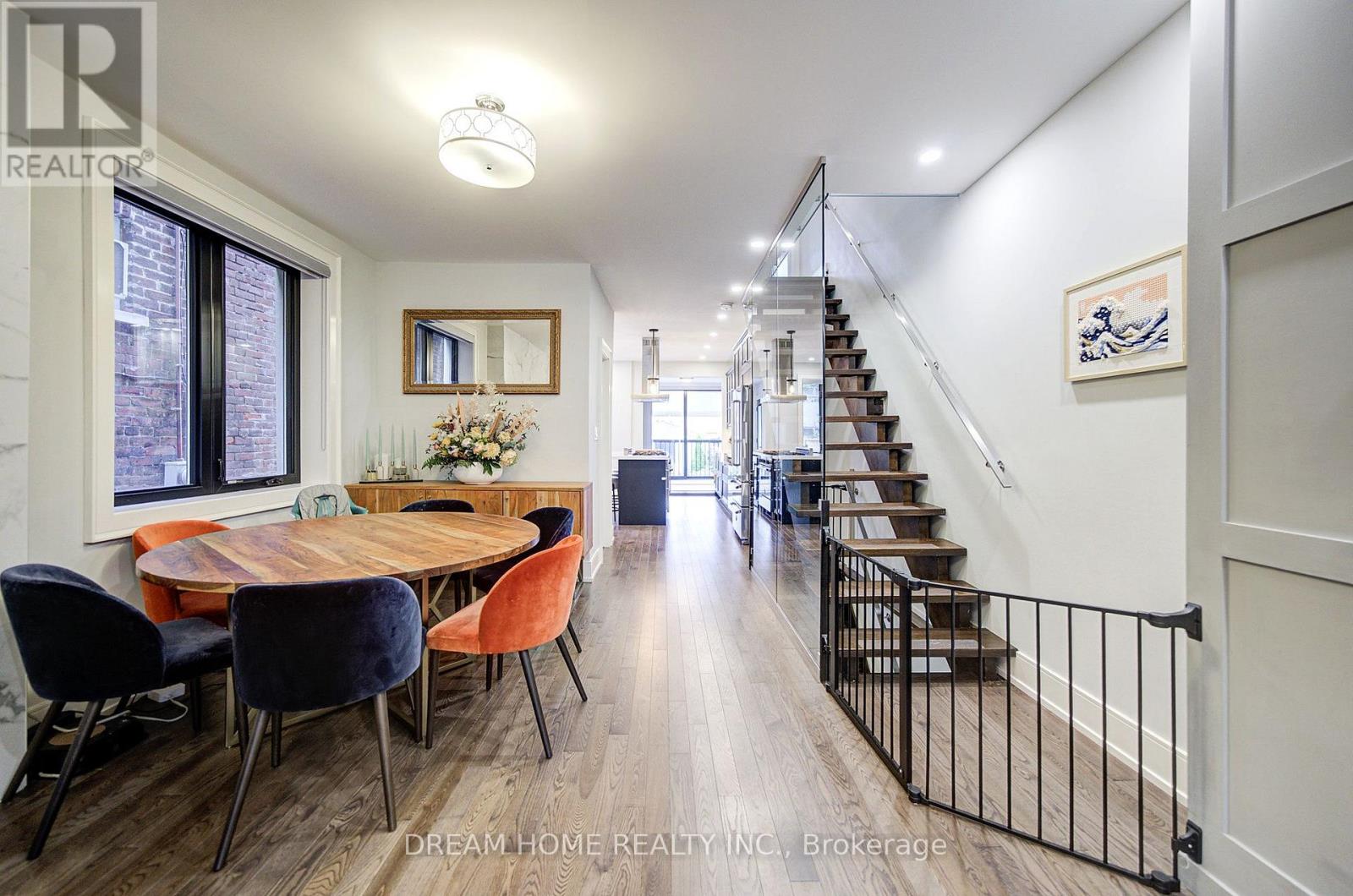 737 Shaw Street, Toronto, Ontario  M6G 3L8 - Photo 7 - C13733634