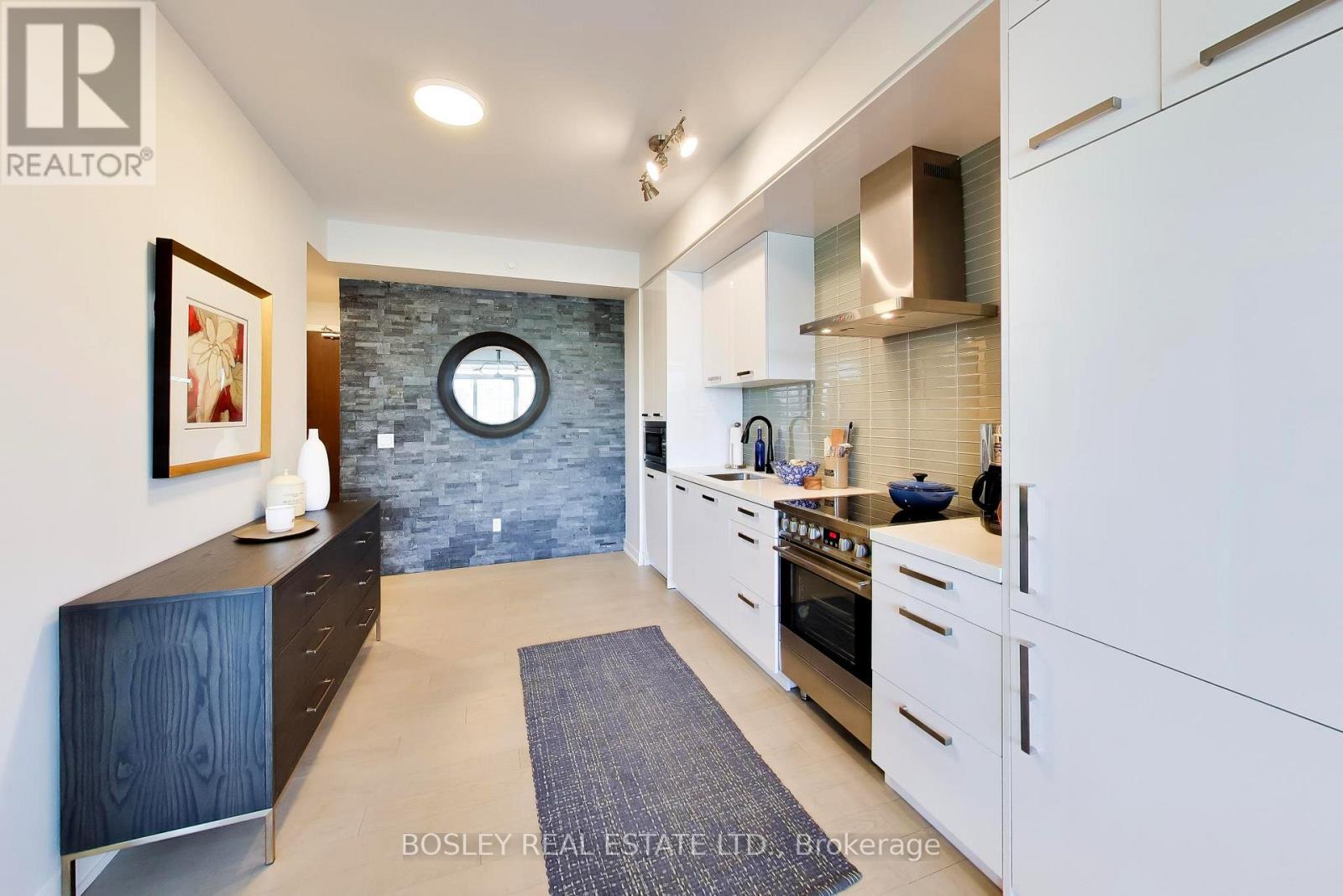 N 519 - 120 Bayview Avenue, Toronto, Ontario  M5A 0G4 - Photo 5 - C13733736