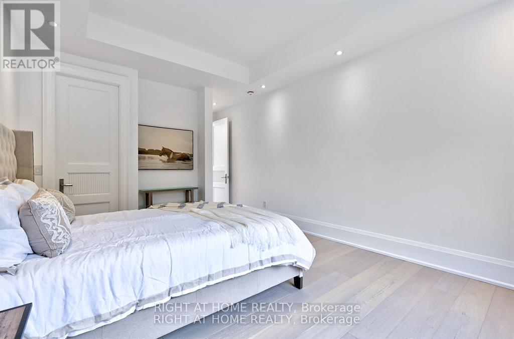 27 Hurlingham Crescent, Toronto, Ontario  M3B 2P9 - Photo 34 - C13733752