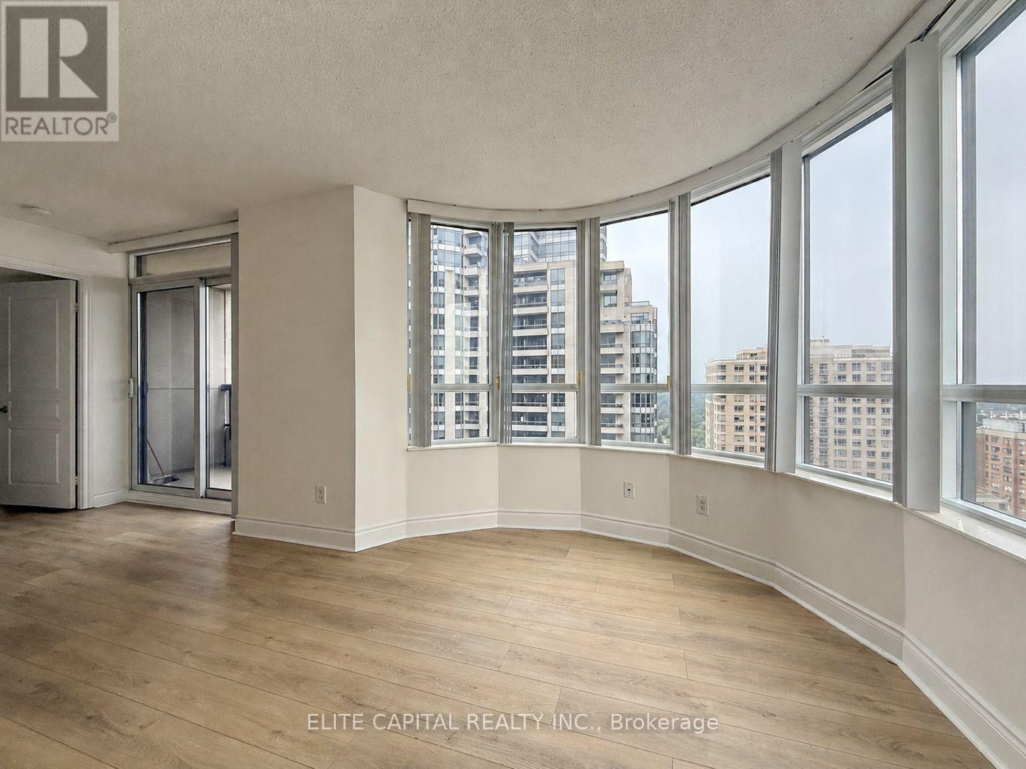 2018 - 15 Northtown Way, Toronto, Ontario  M2N 7L4 - Photo 4 - C13733768