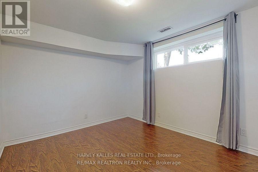 Lower - 142 Combe Avenue, Toronto, Ontario  M3H 4K1 - Photo 10 - C13733816