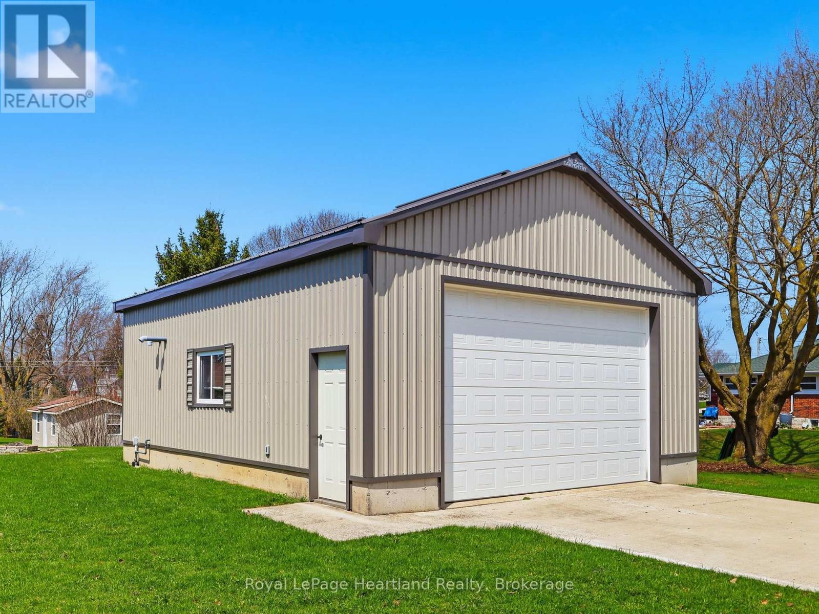25 Vincent Street, South Bruce, Ontario  N0G 2J0 - Photo 2 - X13733782