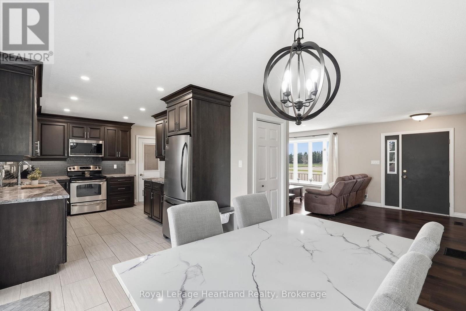 25 Vincent Street, South Bruce, Ontario  N0G 2J0 - Photo 8 - X13733782