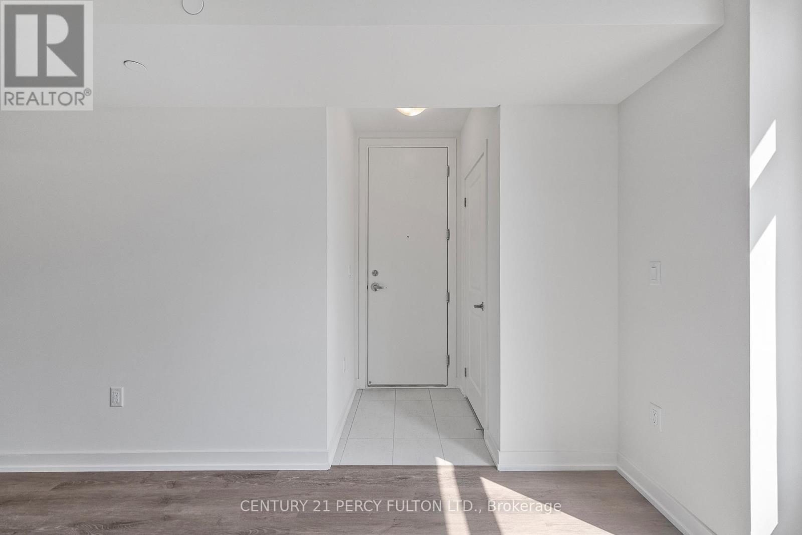2208 - 58 Elizabeth Street S, Richmond Hill, Ontario  L4C 5W2 - Photo 6 - N13733694