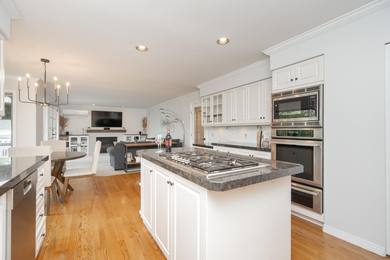 5906 190a Street, Surrey, British Columbia  V3S 7W5 - Photo 13 - R3159583
