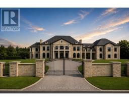 15 EDEN VALE DRIVE, King, Ontario