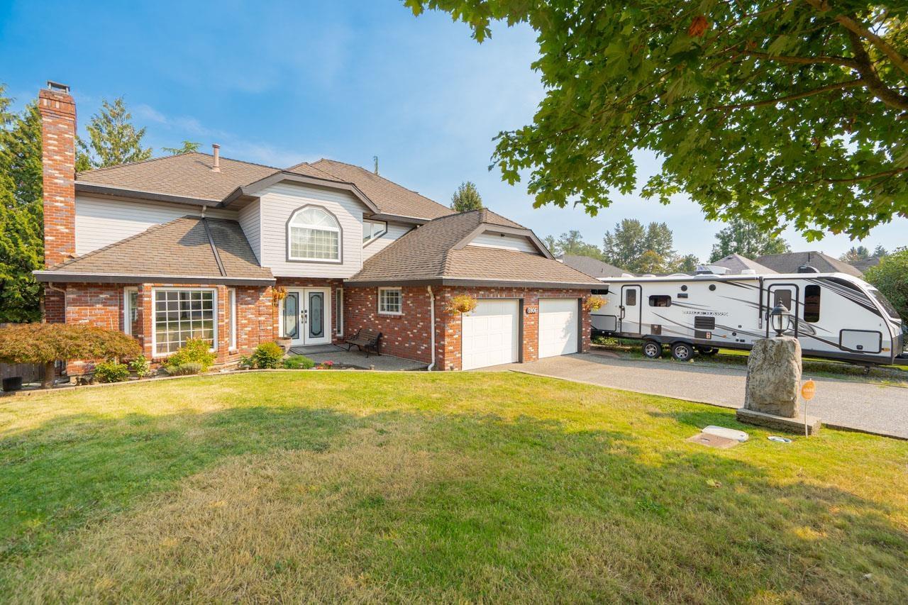 5906 190a Street, Surrey, British Columbia  V3S 7W5 - Photo 2 - R3159583
