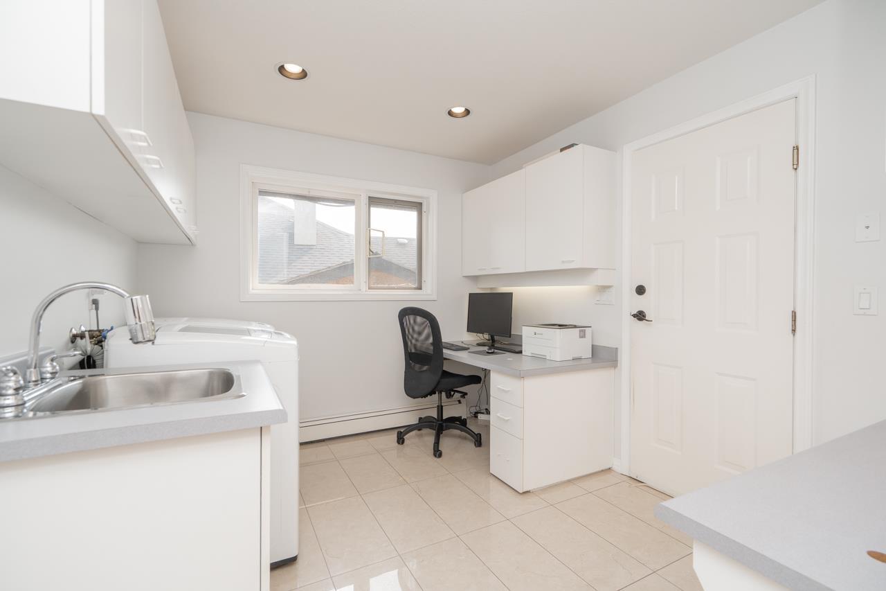 5906 190a Street, Surrey, British Columbia  V3S 7W5 - Photo 22 - R3159583