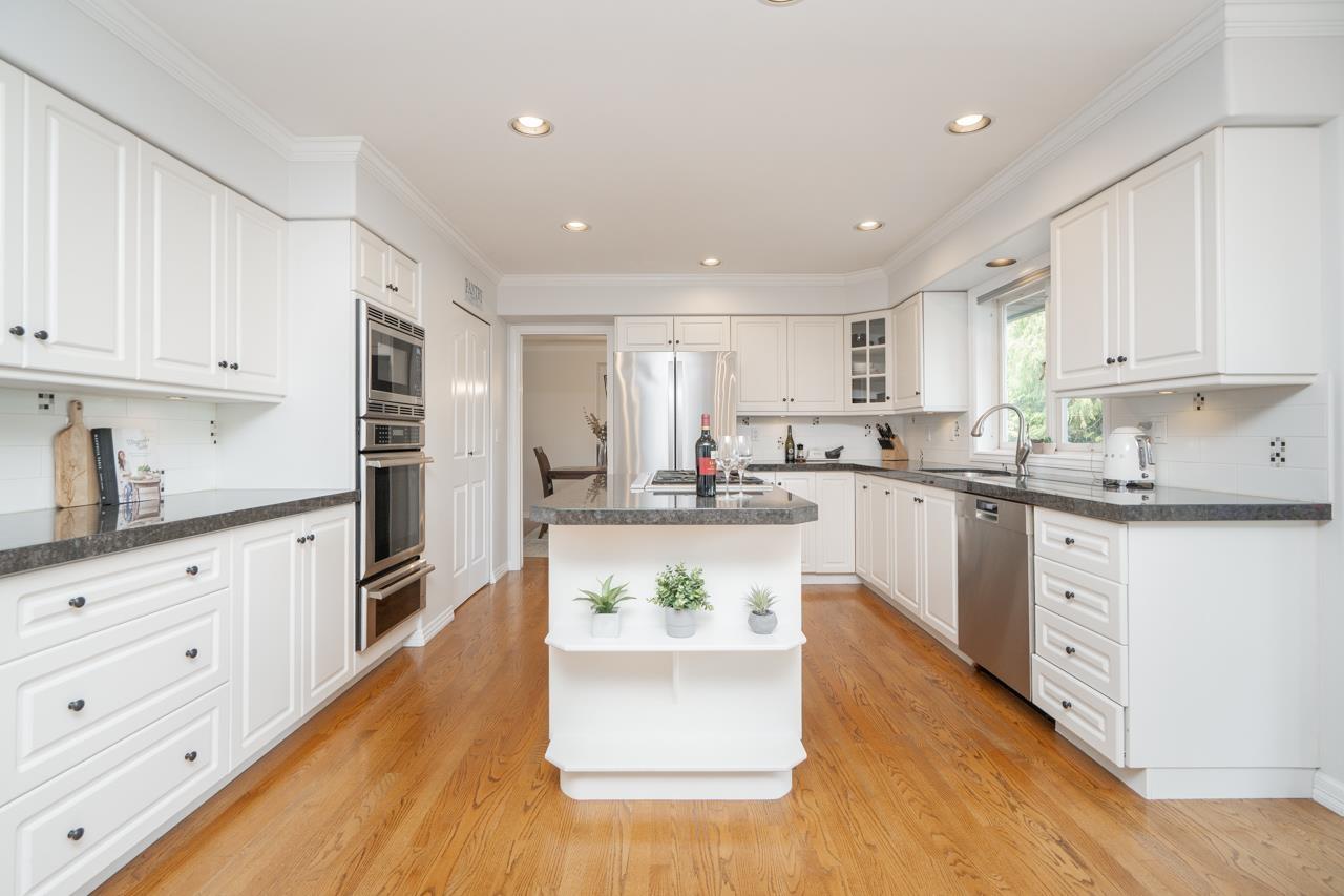 5906 190a Street, Surrey, British Columbia  V3S 7W5 - Photo 15 - R3159583