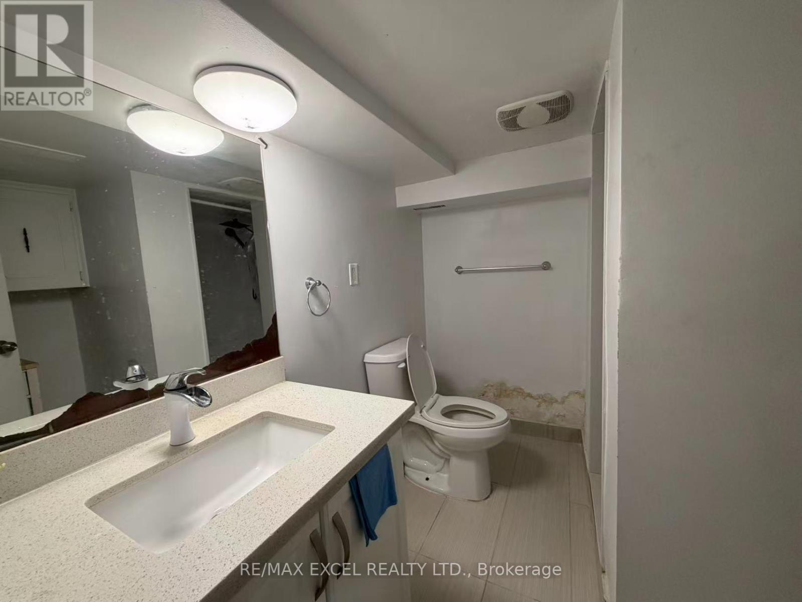 Bsmt - 56 Leafield Drive, Toronto, Ontario  M1W 2T2 - Photo 12 - E13724516