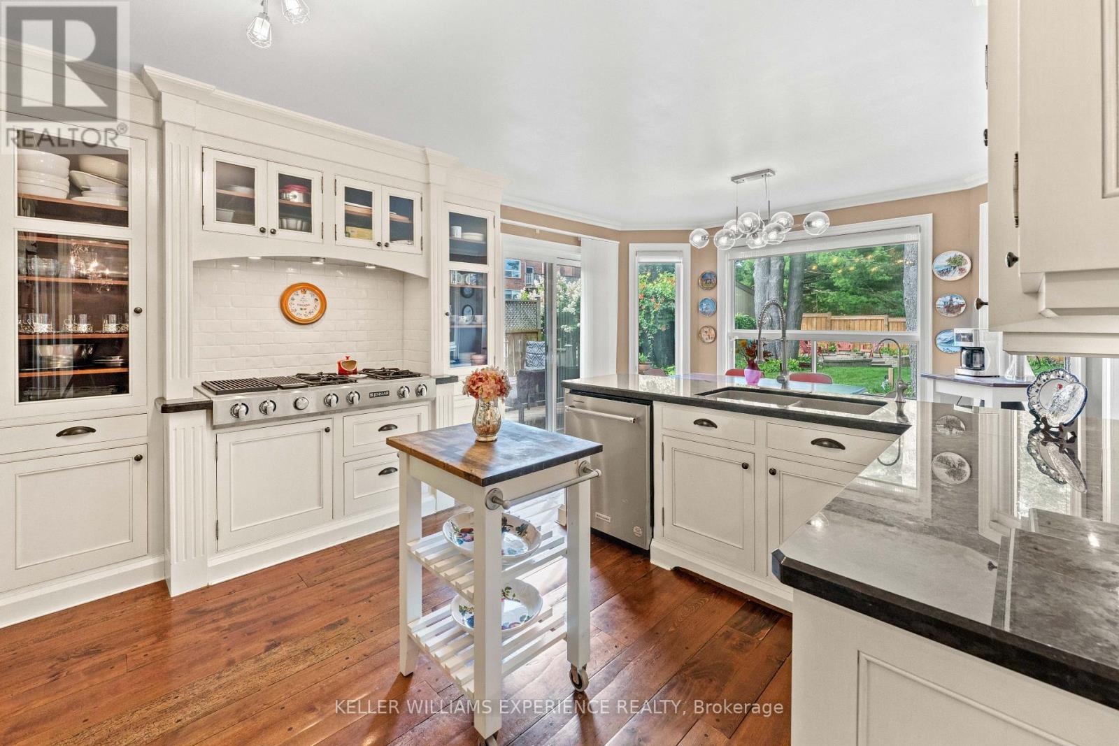 18 Florence Park Road, Barrie, Ontario  L4N 6Y8 - Photo 9 - S13733810
