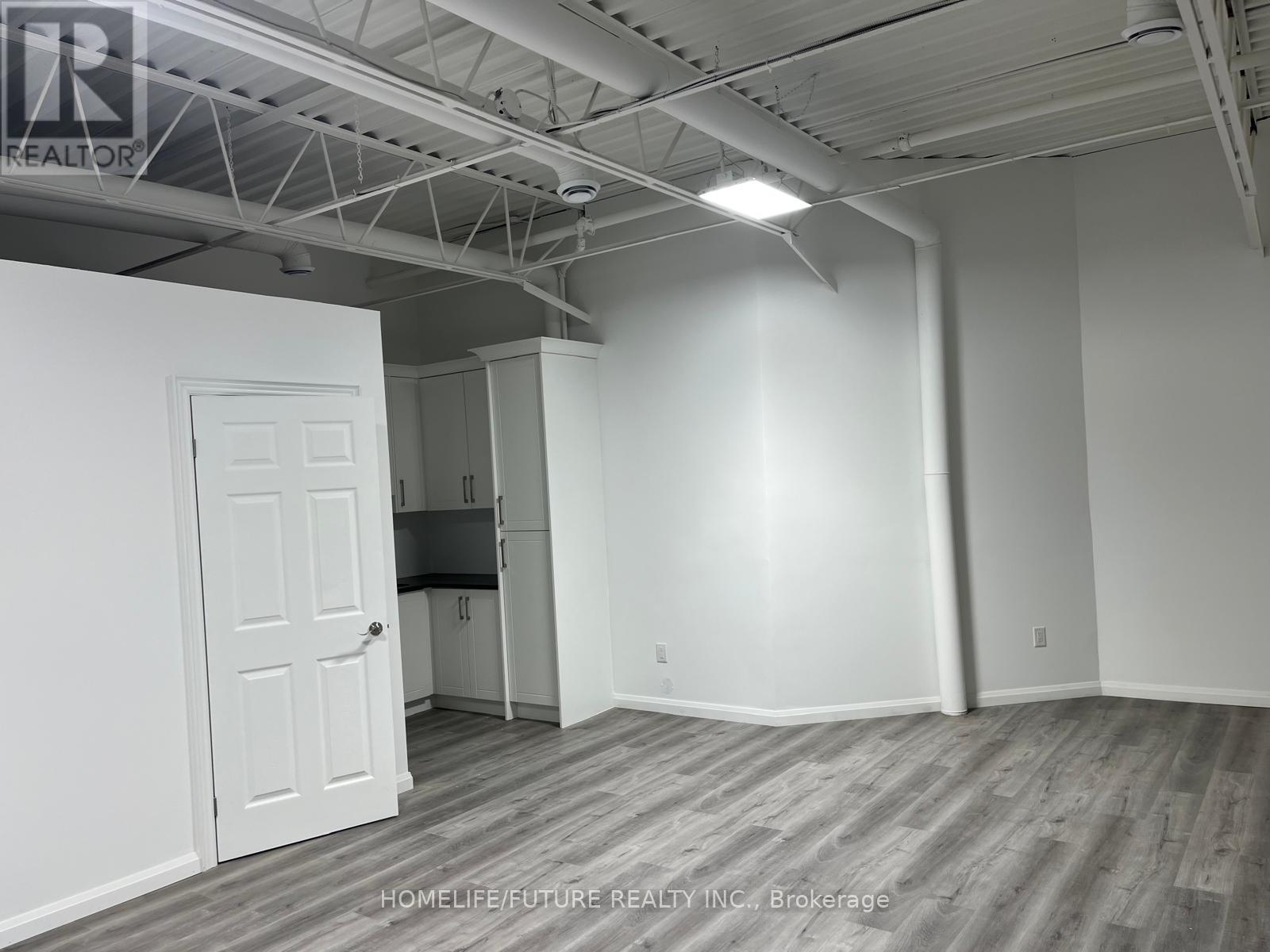 20 - 8560 Torbram Road, Brampton, Ontario  L6T 5C9 - Photo 5 - W13733688