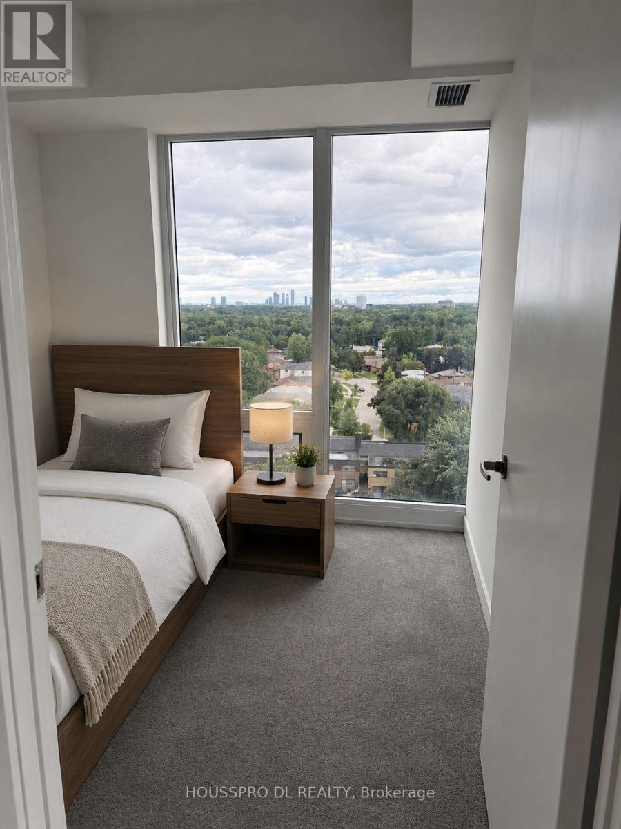 1010 - 4000 Eglinton Avenue W, Toronto, Ontario  M9A 4M2 - Photo 7 - W13733702