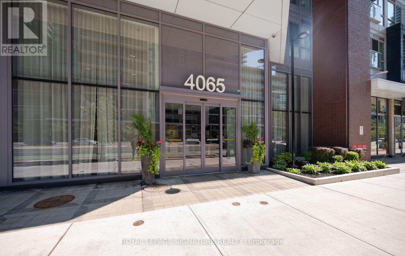 3512 - 4065 Confederation Parkway, Mississauga, Ontario  L5B 0L4 - Photo 2 - W13733828