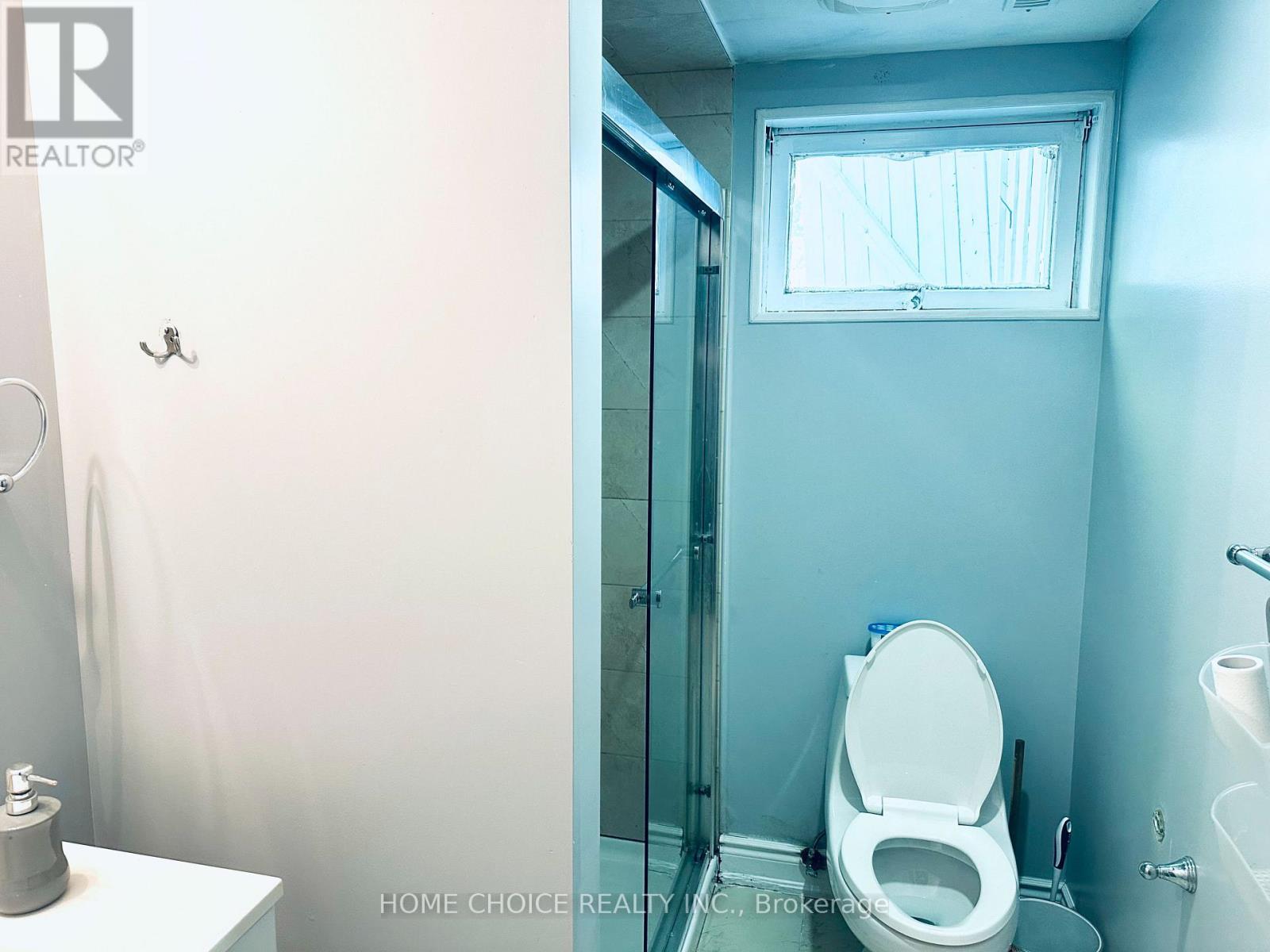 Lower Level - 130 Earnscliffe Circle, Brampton, Ontario  L6T 2B5 - Photo 10 - W13733852