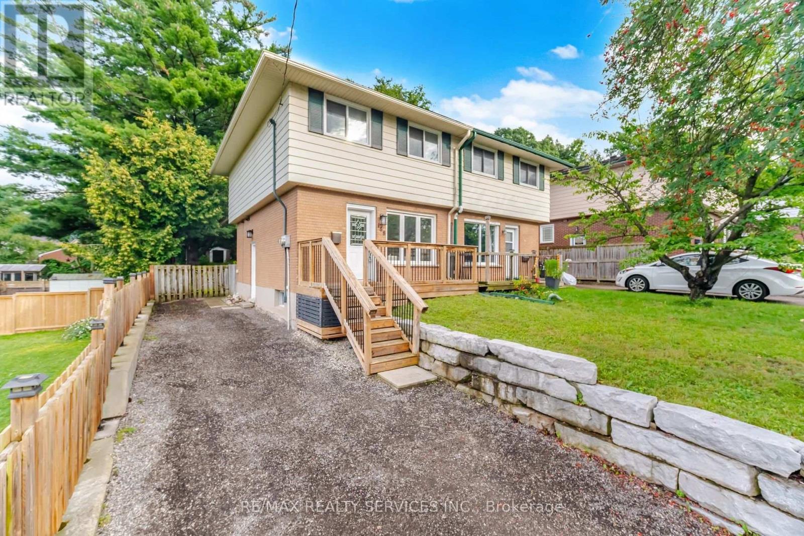 188 Edward Street, Cambridge, Ontario  N3C 1K5 - Photo 2 - X13733630