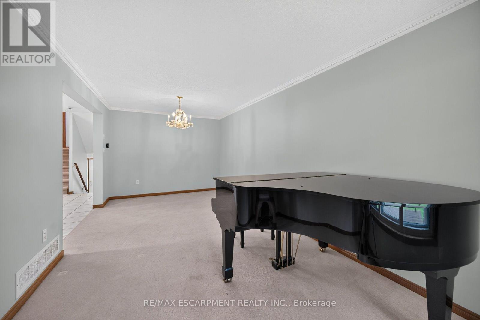 33 Brantdale Avenue, Hamilton, Ontario  L9C 1B6 - Photo 18 - X13733652