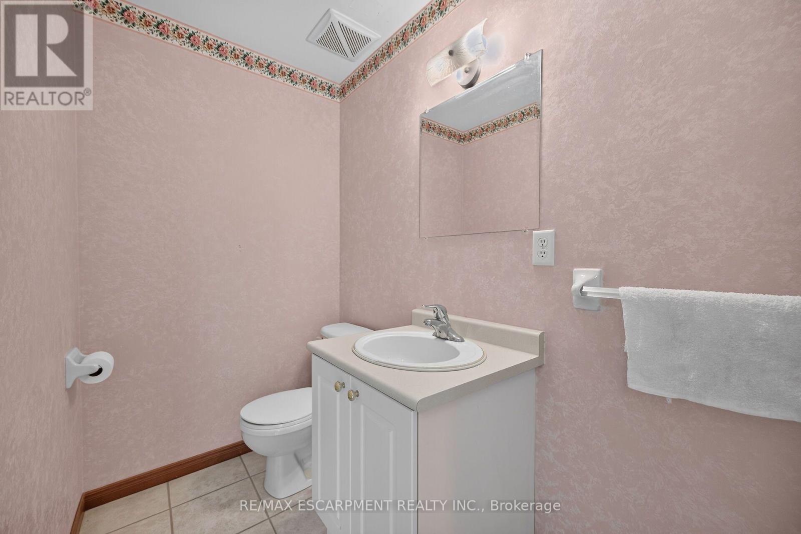 33 Brantdale Avenue, Hamilton, Ontario  L9C 1B6 - Photo 38 - X13733652