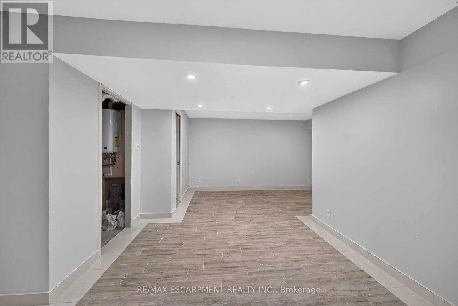 33 Brantdale Avenue, Hamilton, Ontario  L9C 1B6 - Photo 42 - X13733652