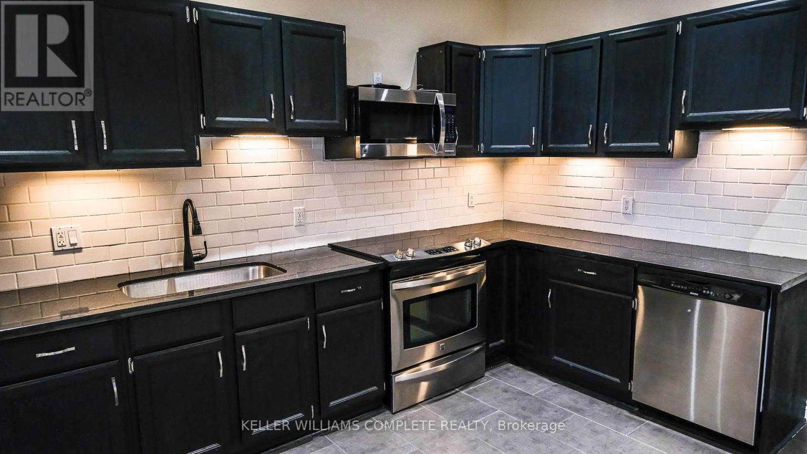 119 Markland Street, Hamilton, Ontario  L8P 2K2 - Photo 15 - X13733708