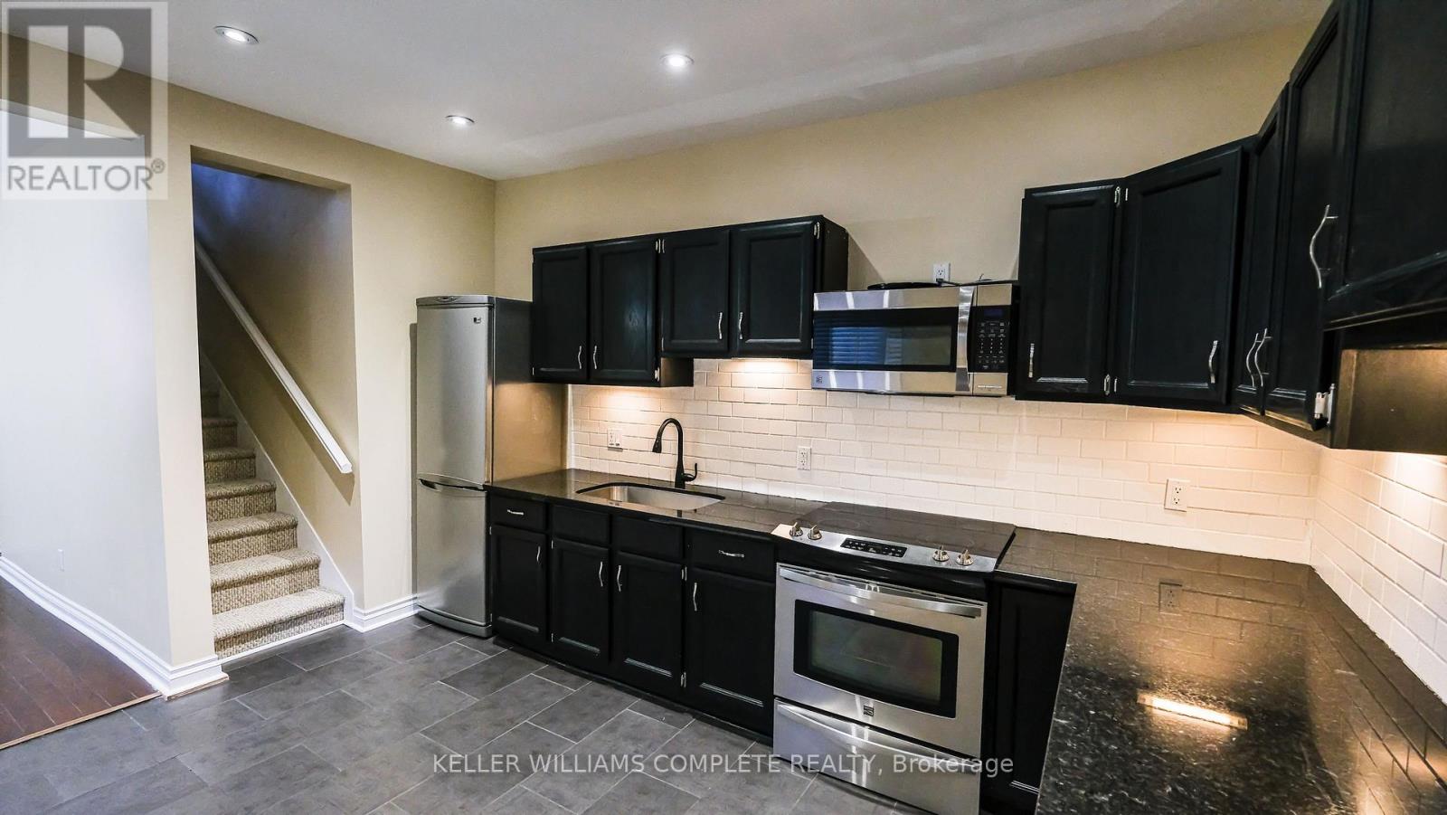 119 Markland Street, Hamilton, Ontario  L8P 2K2 - Photo 5 - X13733708