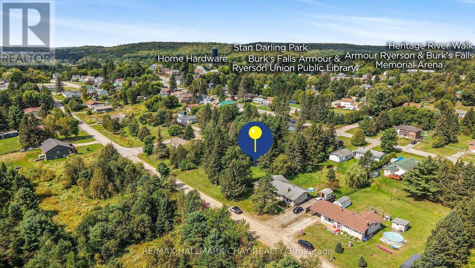 25 JOHN STREET, Burk's Falls, Ontario