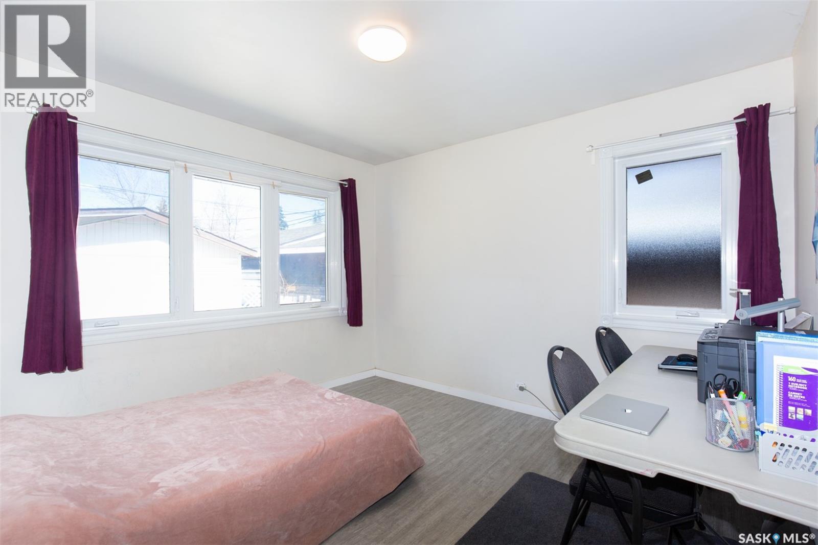 1204 3rd Avenue Nw, Moose Jaw, Saskatchewan  S6H 3V3 - Photo 19 - SK047231