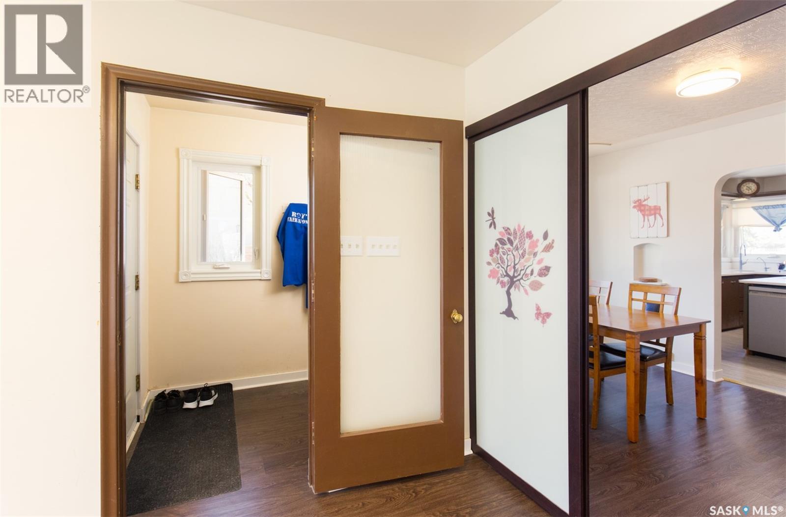 1204 3rd Avenue Nw, Moose Jaw, Saskatchewan  S6H 3V3 - Photo 8 - SK047231