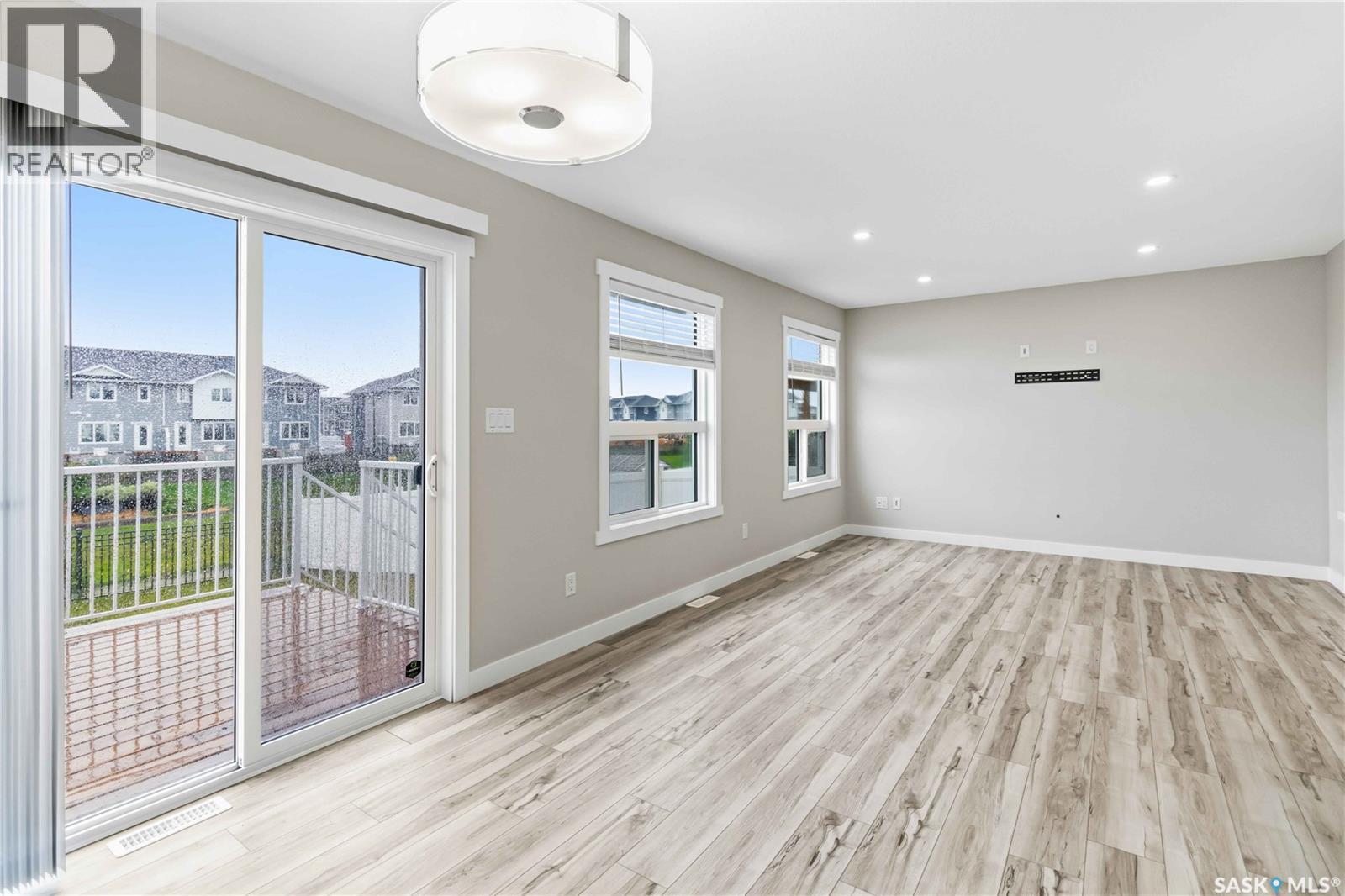 422 Myles Heidt Manor, Saskatoon, Saskatchewan  S7W 1J1 - Photo 12 - SK047063