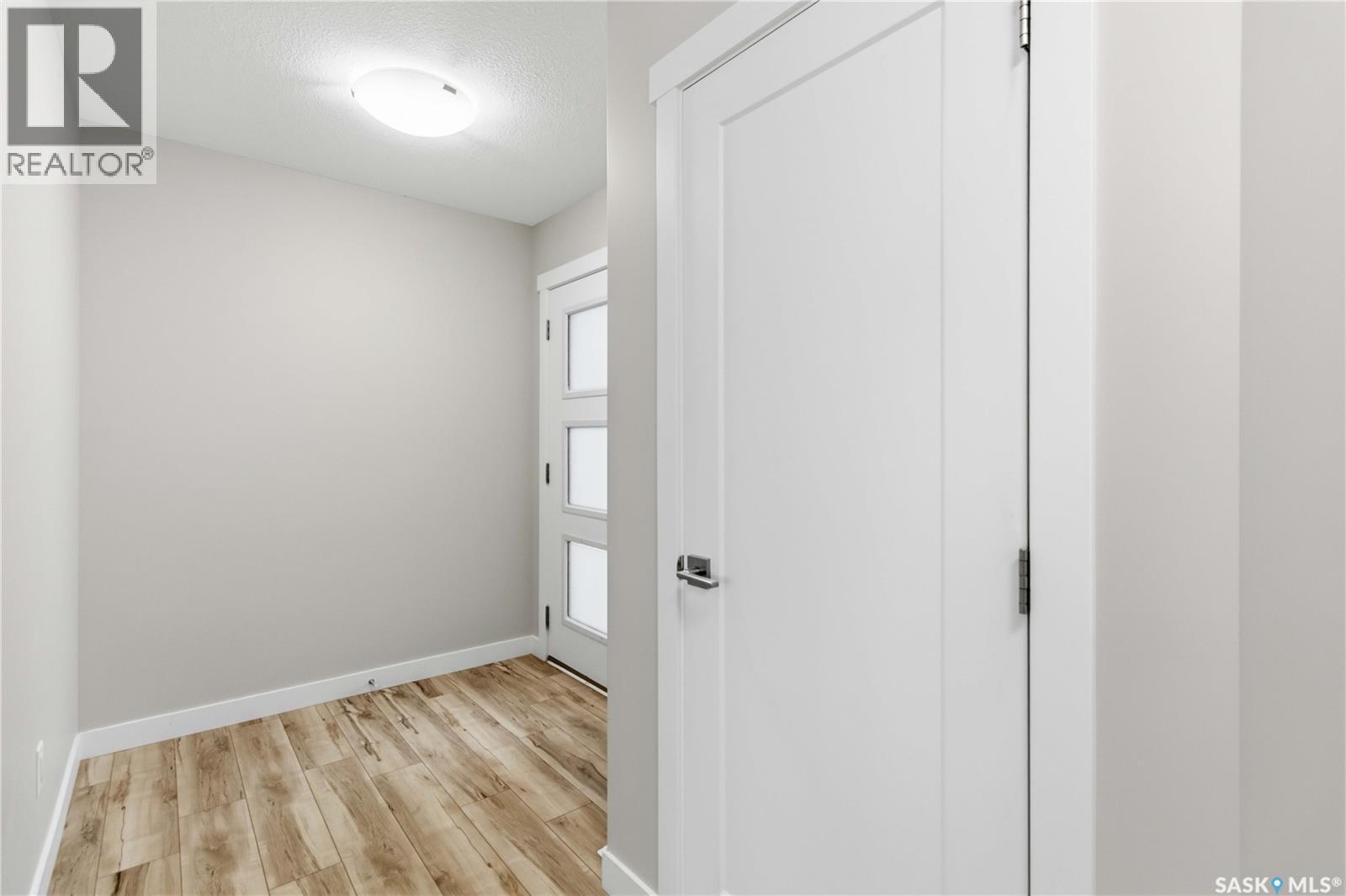 422 Myles Heidt Manor, Saskatoon, Saskatchewan  S7W 1J1 - Photo 5 - SK047063