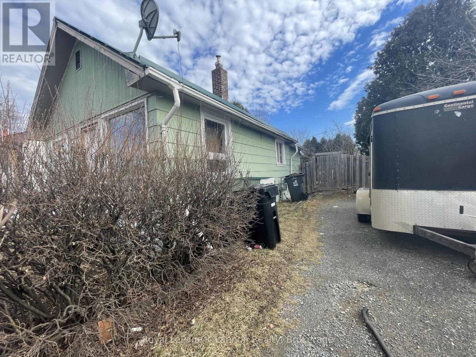 1308 Francis Street, Thunder Bay, Ontario  P7E 4G3 - Photo 6 - X13424498