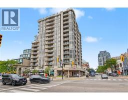 1477 LAKESHORE Road Unit# 701, Burlington, Ontario