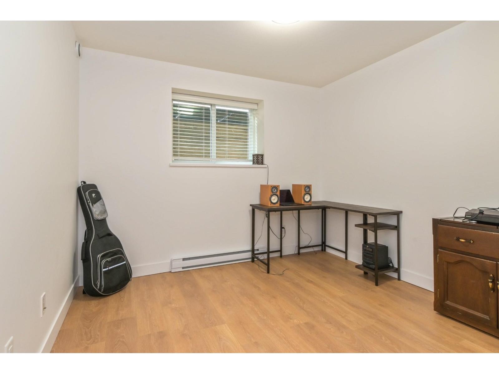 27726 Roundhouse Drive, Abbotsford, British Columbia  V4X 0A5 - Photo 29 - R3160431