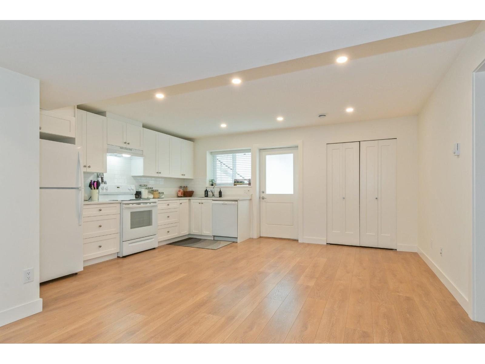 27726 Roundhouse Drive, Abbotsford, British Columbia  V4X 0A5 - Photo 26 - R3160431