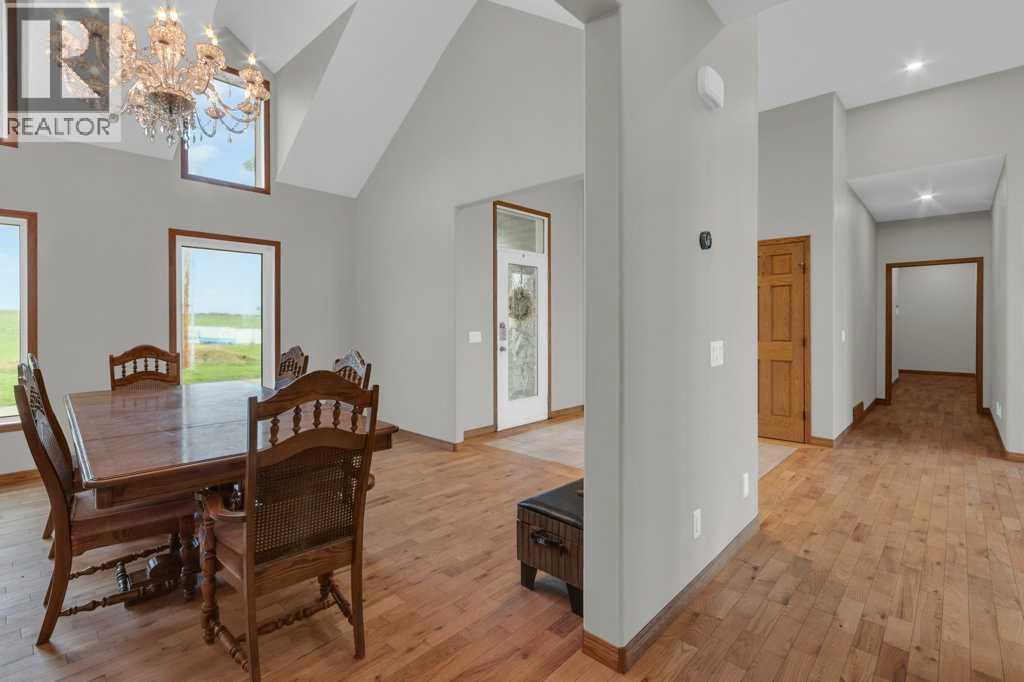 242017 Township Road 232, Rural Wheatland County, Alberta  T1P 1J6 - Photo 4 - A2316772
