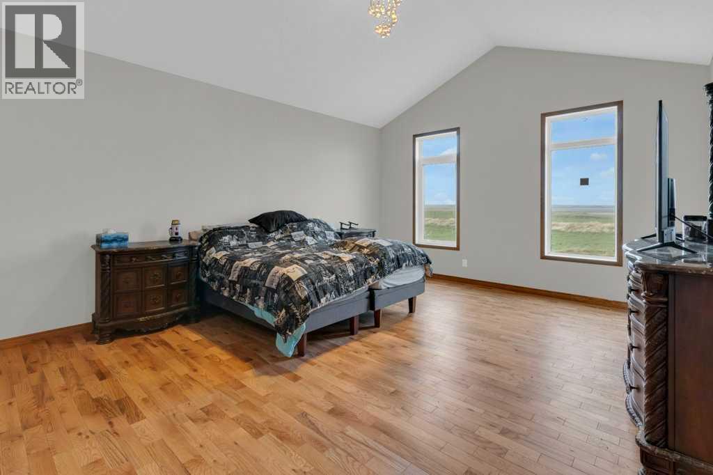 242017 Township Road 232, Rural Wheatland County, Alberta  T1P 1J6 - Photo 18 - A2316772