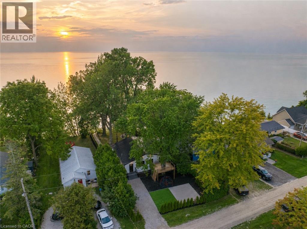 71865 SUNVIEW Avenue, Dashwood, Ontario